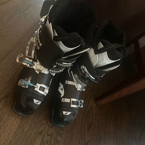 Nordica Women's Black Ski Boots